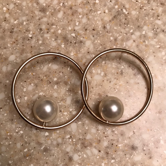 earrings - Picture 2 of 2